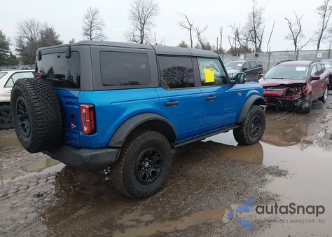 2023 Ford Bronco Wildtrak z USA, uszkodzony, nr VIN 1FMEE5DP4PLB12414